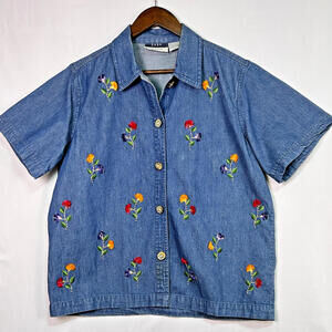 VTG Sara Studio Embroidered Denim Floral Button Shirt Women Cottagecore S 10